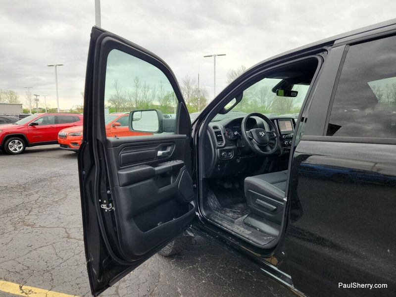 New 2026 RAM 1500 Warlock Crew Cab 4x4 5'7' Box