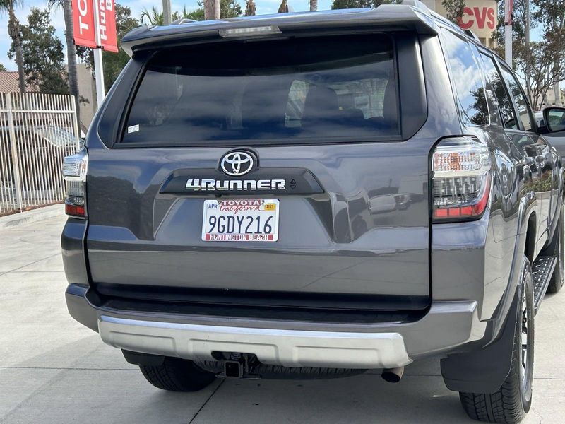 2023 Toyota 4Runner TRD Off-Road PremiumImage 4