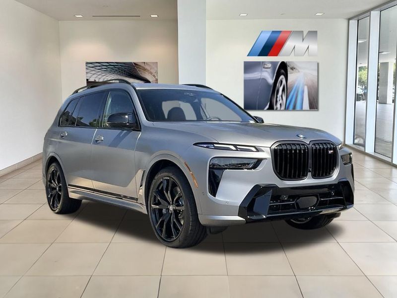 2025 BMW X7 M60iImage 2