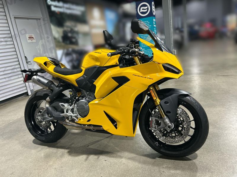 New 2026 Ducati PANIGALE V2 S Image 10