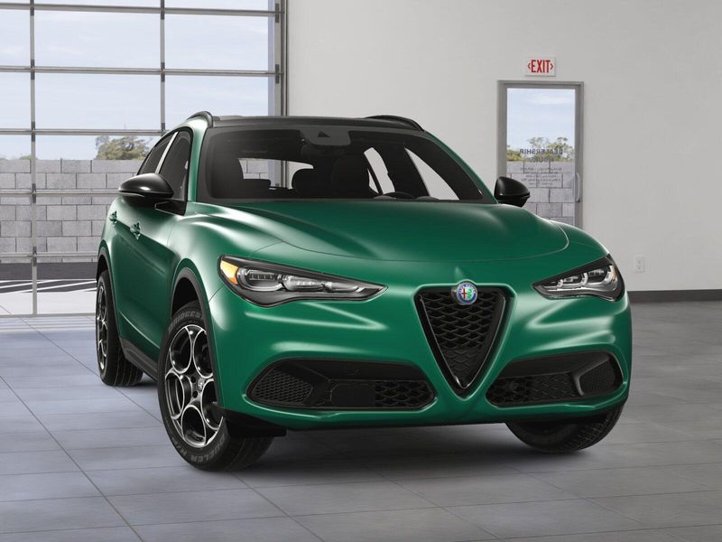 New 2025 Alfa Romeo Stelvio Intensa AwdImage 29