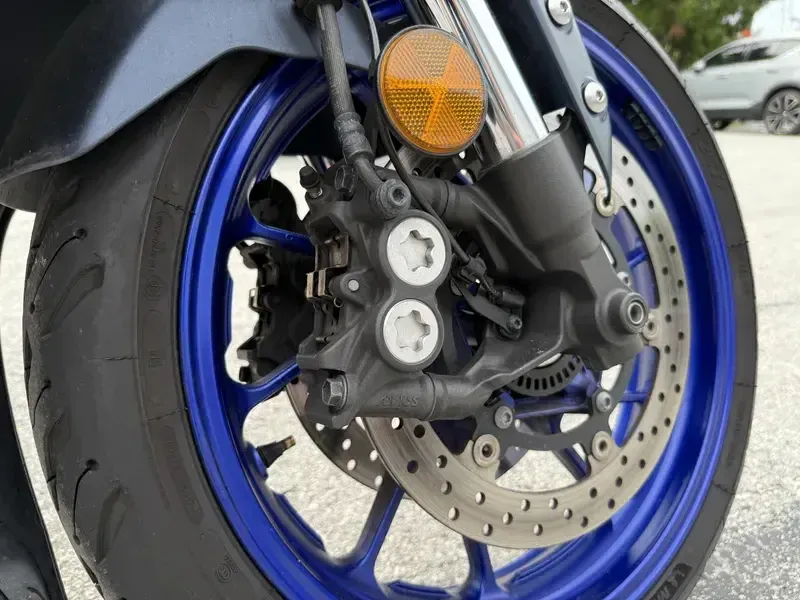 Used 2022 Yamaha YZF R7 