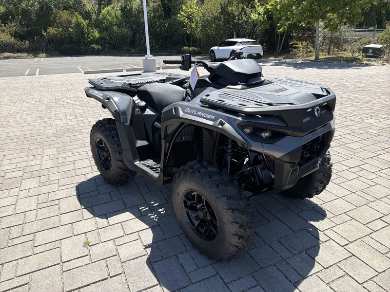 New 2026 Can-Am OUTLANDER DPS 850 Image 11