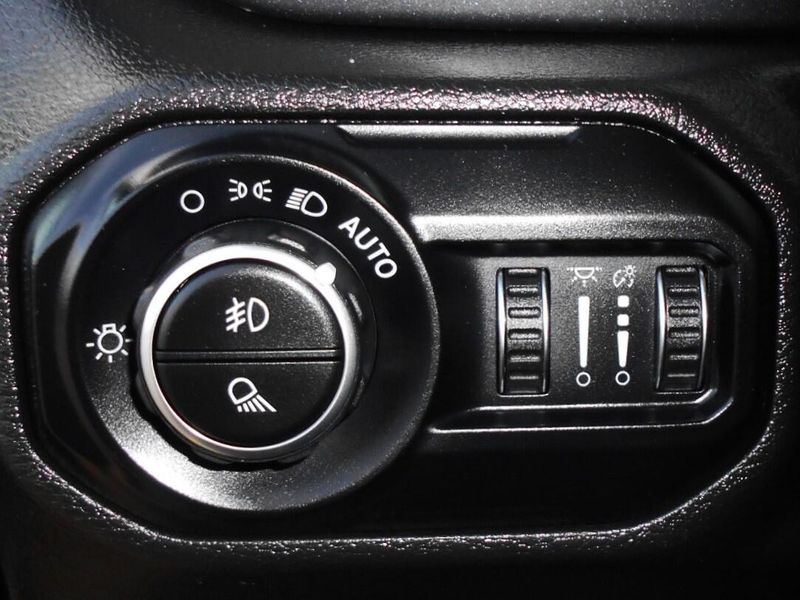 2022 Jeep Gladiator MojaveImage 18