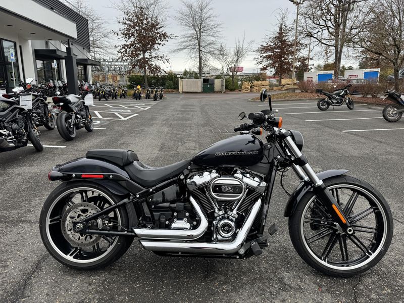 2020 Harley-Davidson Softail Breakout 114 - MIDNIGHT BLUE