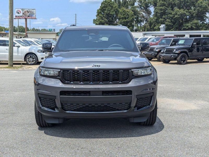 2024 Jeep Grand Cherokee L Altitude X 4x4Image 8