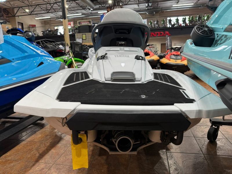 New 2025 Yamaha FX CRUISER SVHO W&sol;AUDIO Image 5
