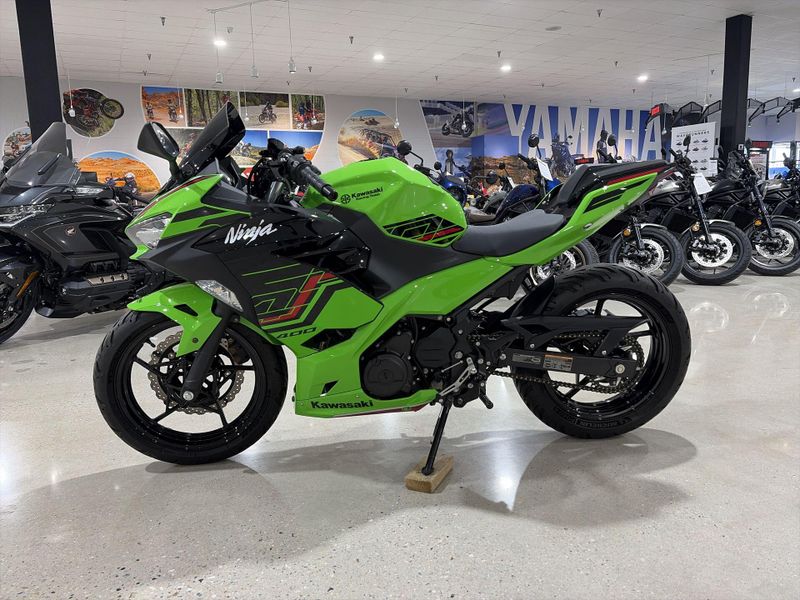 Used 2023 Kawasaki NINJA 400 Image 14