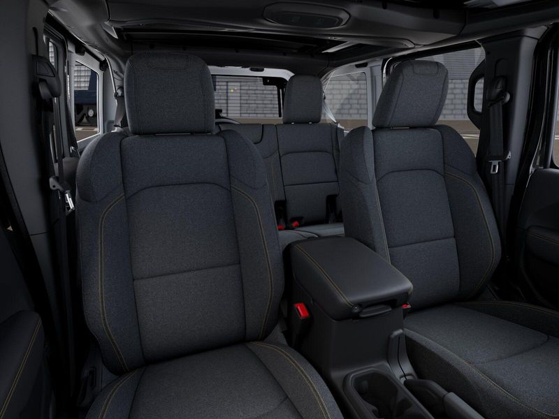 New 2027 Jeep Wrangler 4-door SaharaImage 9