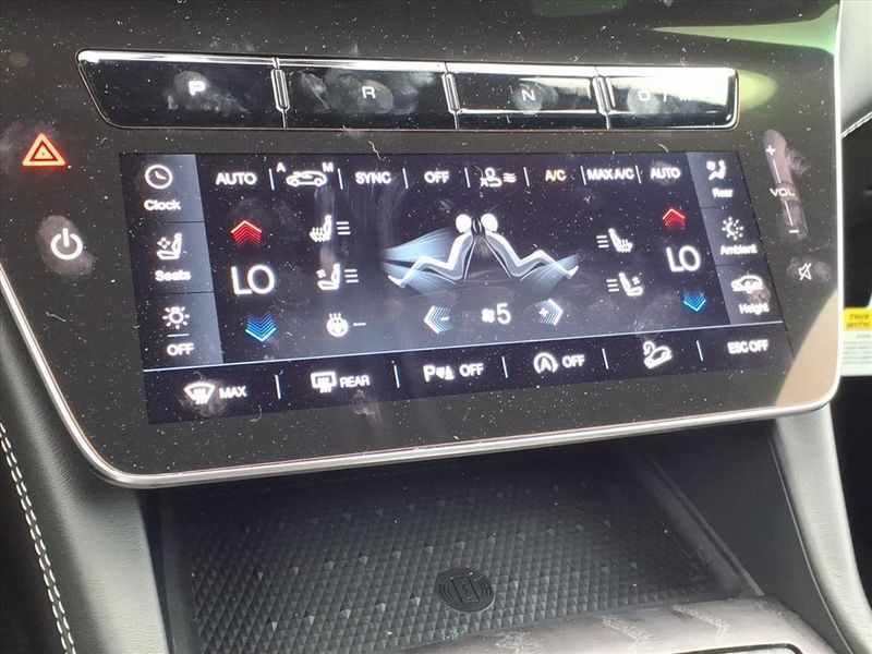 New 2026 Maserati Grecale ModenaImage 20