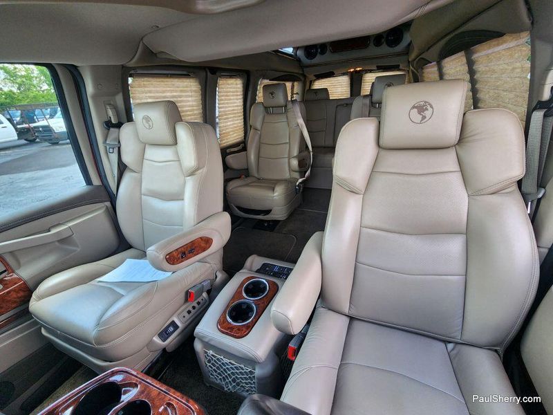 2022 Chevrolet Express Cargo Image 27