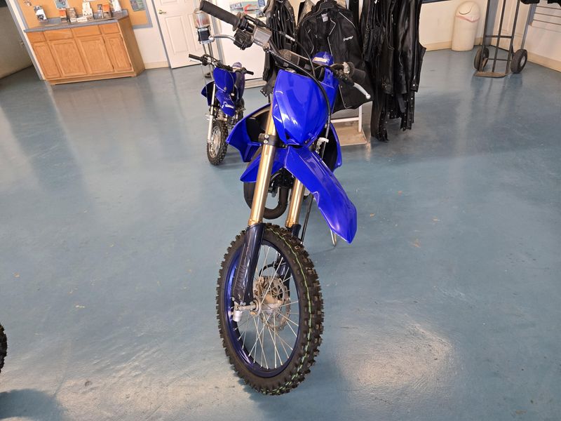 2025 Yamaha YZ85LW TEAM BLUE Image 6