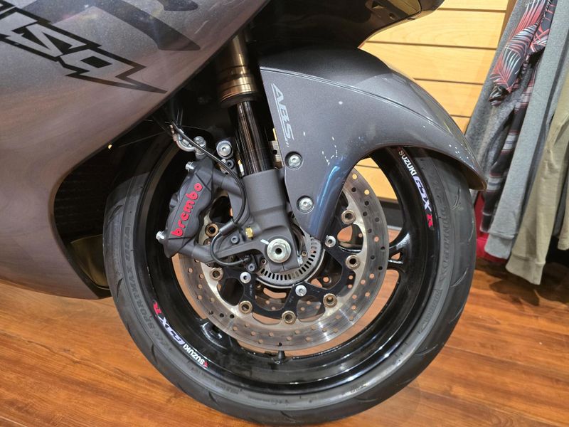 Used 2020 Suzuki Hayabusa Image 12