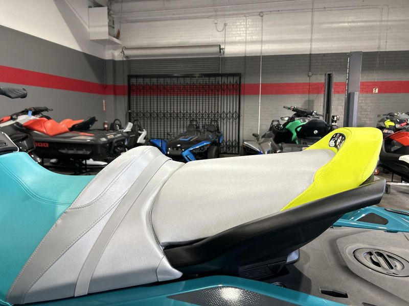 New 2026 Sea-Doo GTI SE 170 (SOUND SYSTEM) Image 18