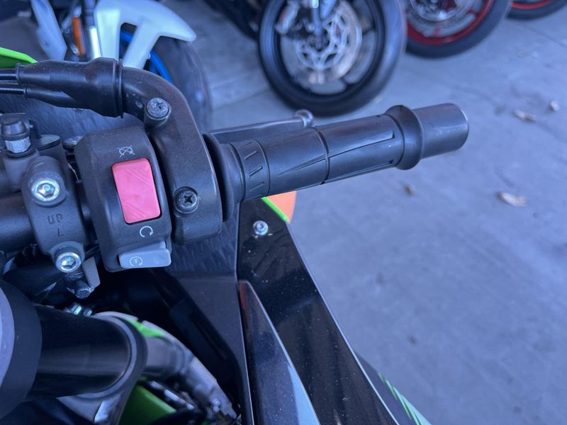Used 2017 Kawasaki NINJA ZX-6R KRT EDITION Image 21