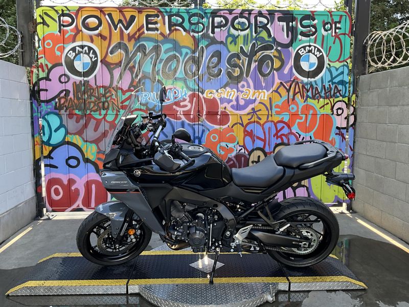 New 2025 Yamaha TRACER 9 Image 1