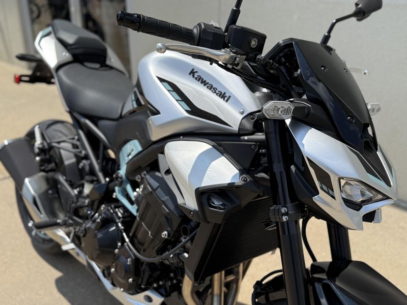2025 Kawasaki Z900 ABSImage 6