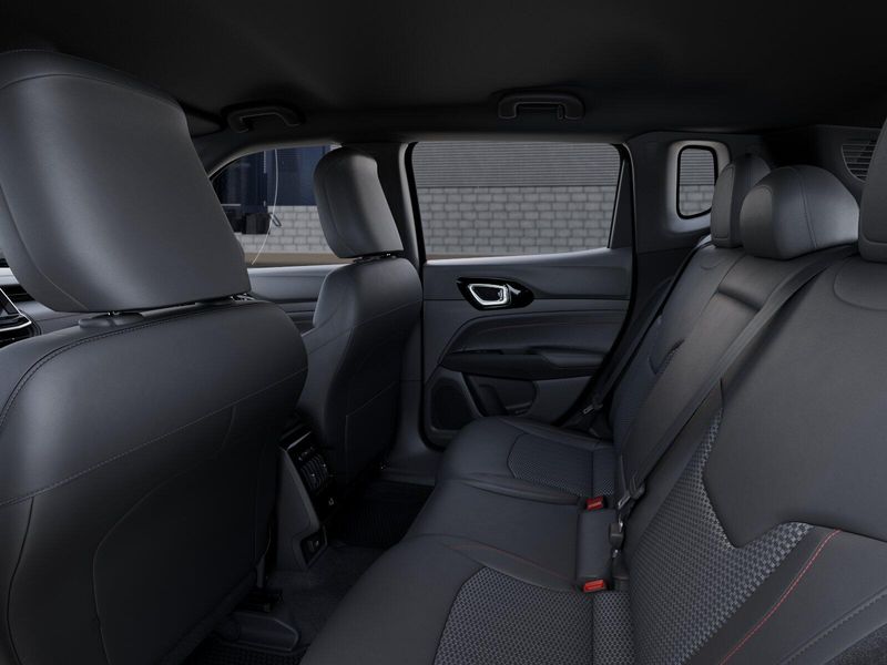 New 2026 Jeep Compass Trailhawk 4x4Image 23