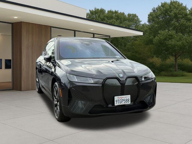 Used 2026 BMW iX xDrive45Image 5