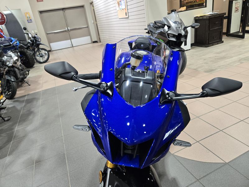 2025 Yamaha YZFR7 TEAM BLUE Image 14