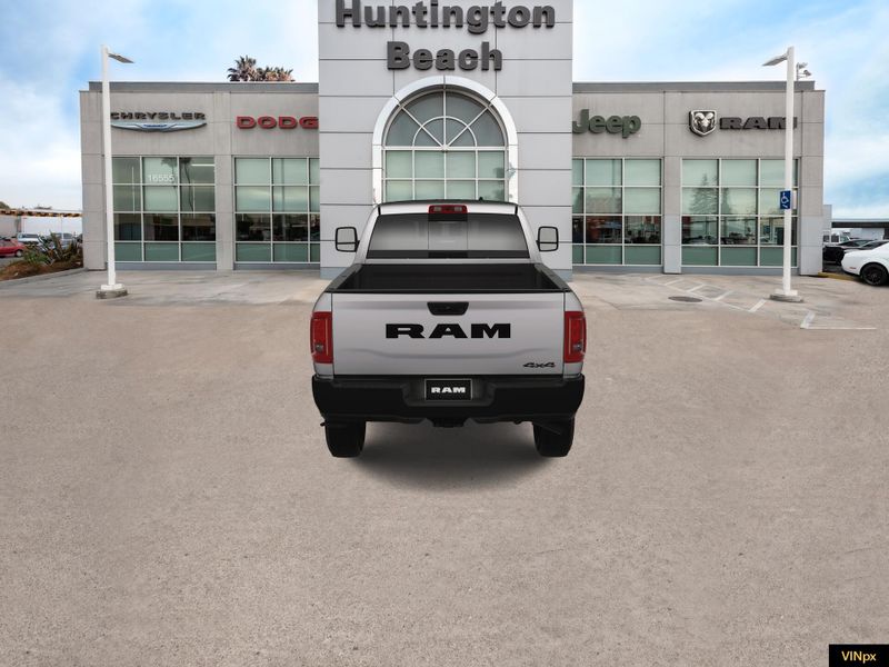 2025 RAM 3500 Tradesman Crew Cab 4x4 Long BoxImage 3