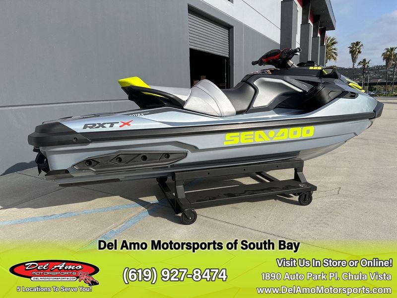 2024 Sea-Doo 10RC  in a ICE METAL / MANTA GREEN exterior color. Del Amo Motorsports of South Bay (619) 547-1937 delamomotorsports.com 