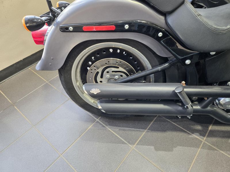 2016 HARLEY SOFTAIL FATBOY BLACK Image 11