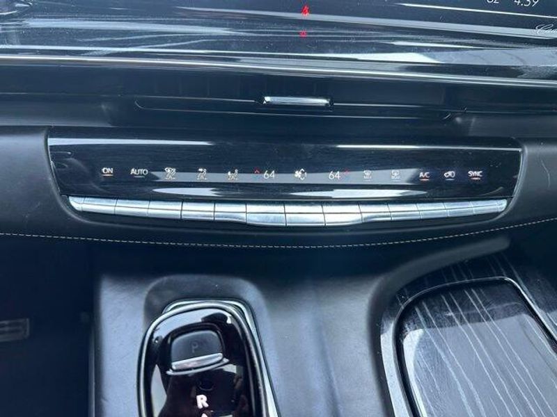2023 Cadillac Escalade AWD V-Series