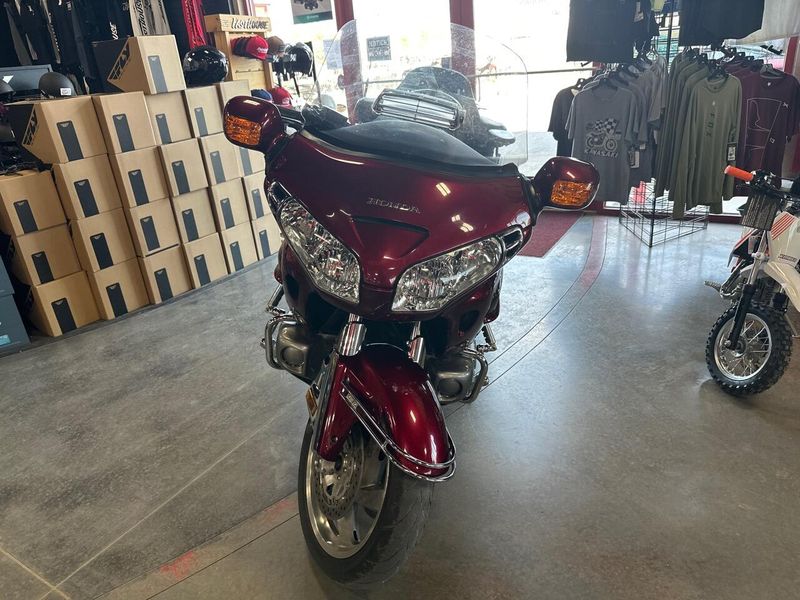 2004 Honda GOLD WING 