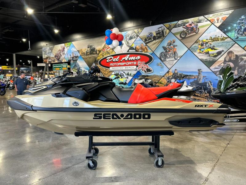 New 2025 Sea-Doo RXT-X 325 (SOUND SYSTEM) Image 7