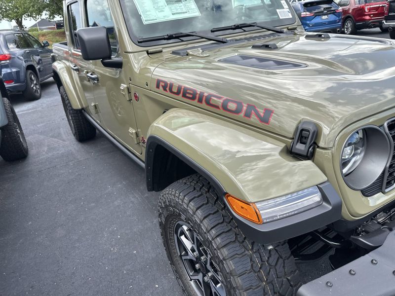 New 2025 Jeep Gladiator Rubicon X 4x4Image 4