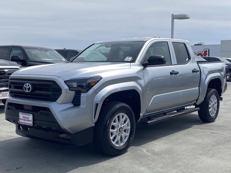 Used 2024 Toyota Tacoma SRImage 6