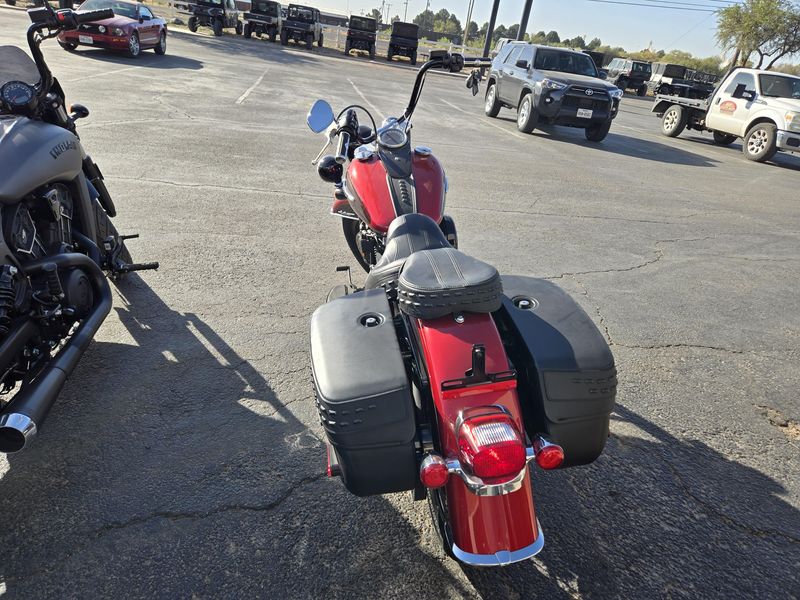 USED 2019 HARLEY SOFTAIL HERITAGE CLASSIC Image 10