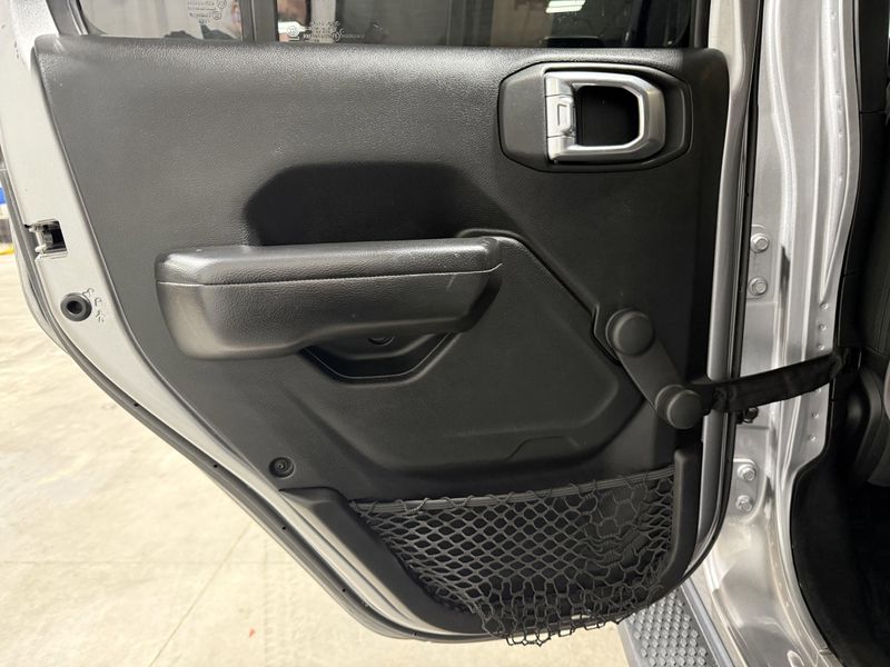 Used 2019 Jeep Wrangler Unlimited SportImage 20