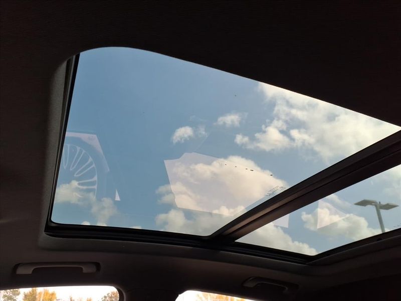 Used 2022 Audi SQ5 Sportback PremiumImage 16