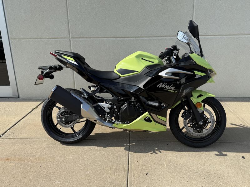 2026 Kawasaki NINJA 500 SE ABSImage 2