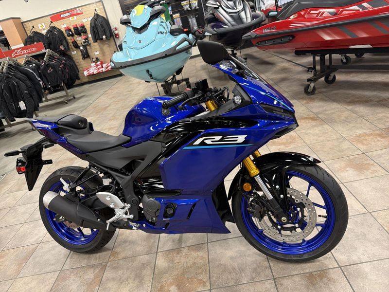 New 2026 Yamaha YZF-R3 ABS Image 13