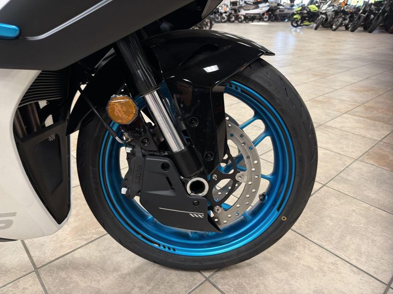 New 2026 CFMOTO 675SS Image 19