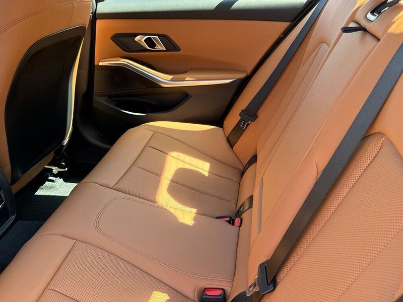 New 2026 BMW 3 Series 330i xDriveImage 26