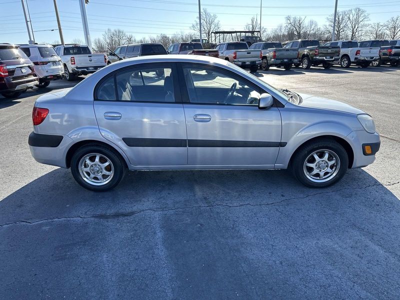 2006 Kia Rio LXImage 4