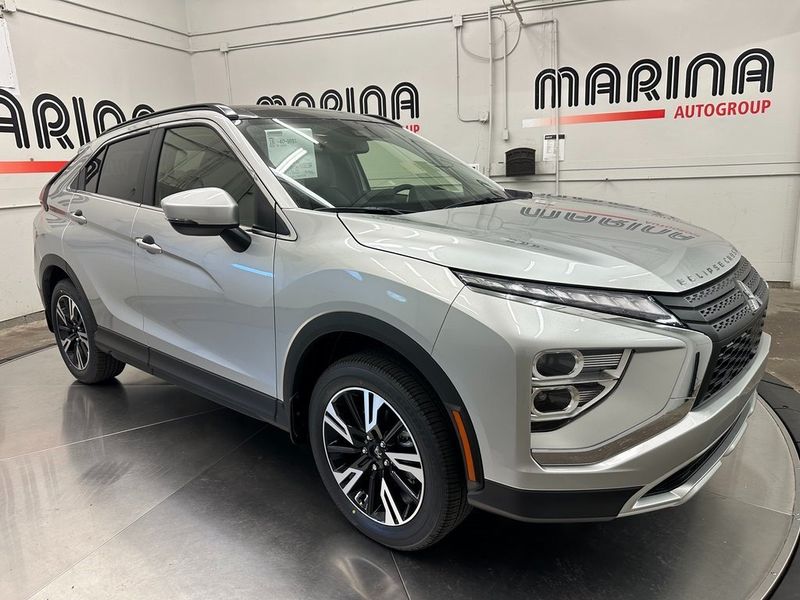 2024 Mitsubishi Eclipse Cross SEImage 5