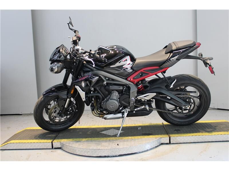 Used 2022 Triumph STREET TRIPLE R Image 7