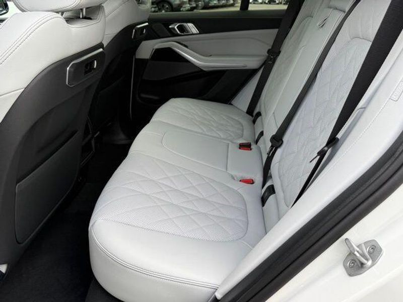 New 2026 BMW X5 sDrive40iImage 27
