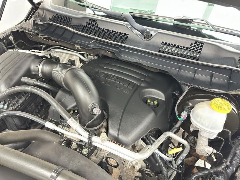 Used 2018 RAM 1500 ExpressImage 24