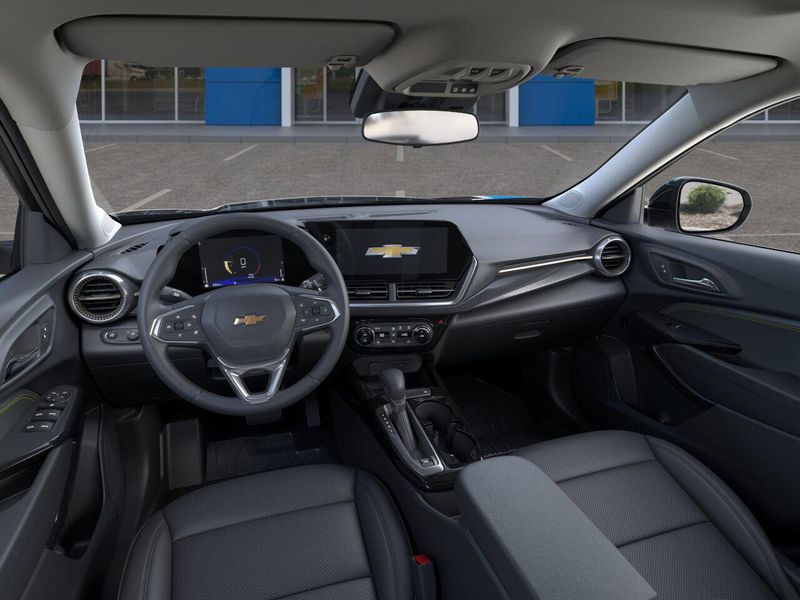 New 2025 Chevrolet Trax ActivImage 15