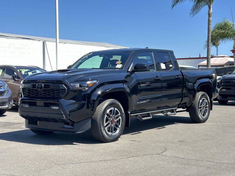 New 2025 Toyota Tacoma TRD SportImage 6