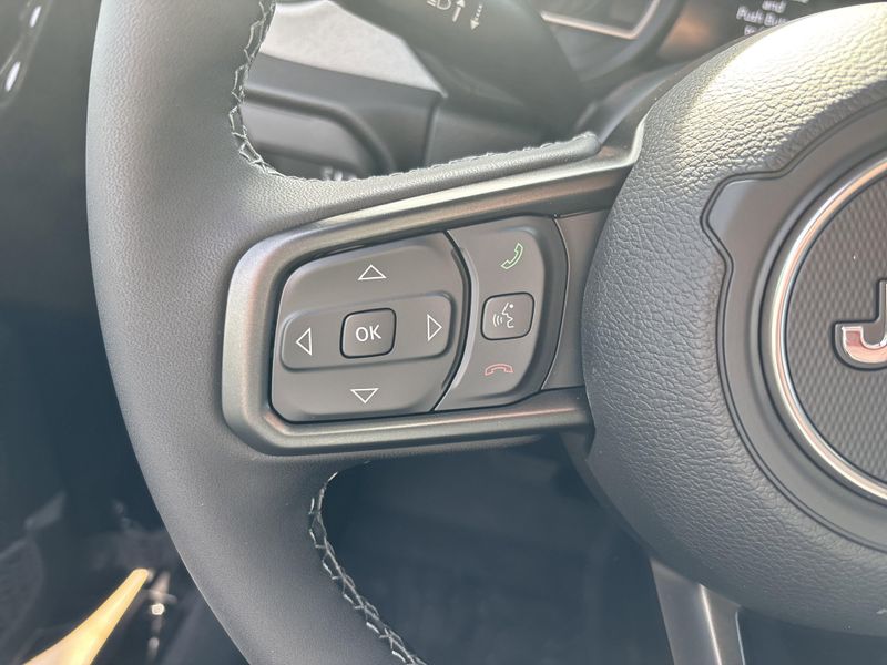 New 2026 Jeep Wrangler 2-door Sport SImage 19