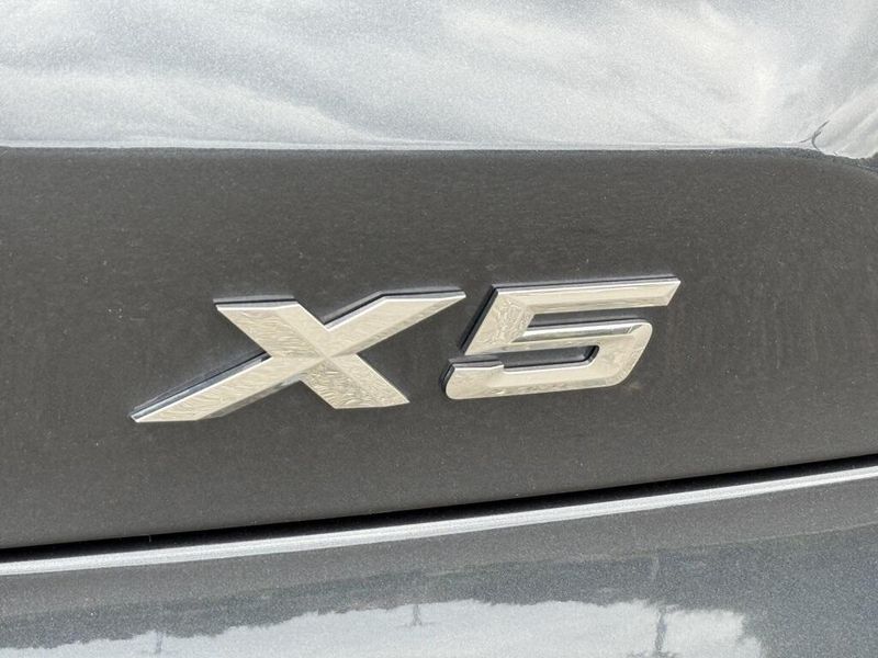 2022 BMW X5 sDrive40iImage 13
