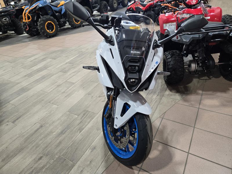 NEW 2026 SUZUKI GSX 8R Image 8