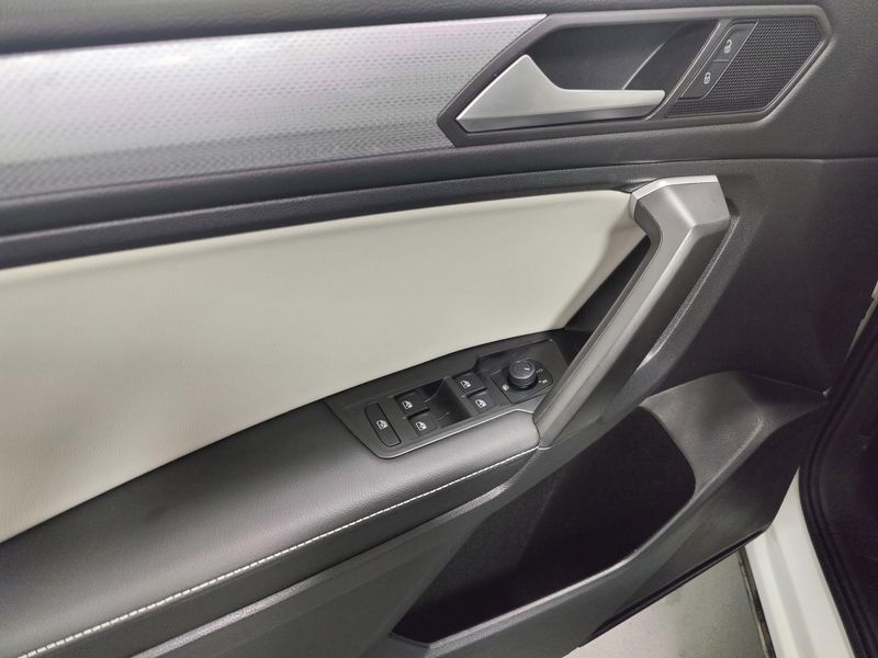 Used 2024 Volkswagen Tiguan SImage 22